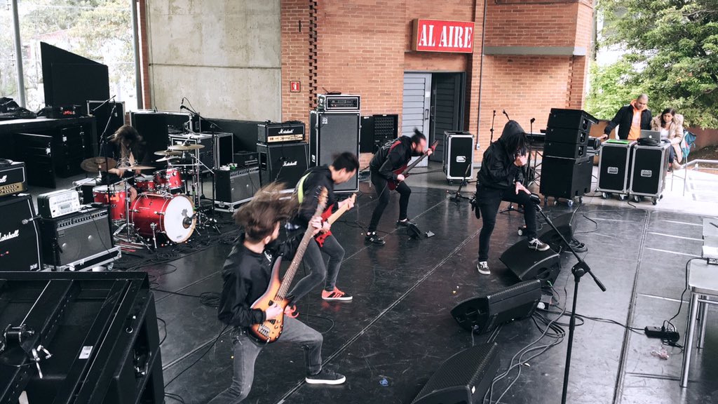 rockalparquefes's tweet photo. Aquí una prueba de la dosis del talento local, que tuvimos en las audiciones el día de hoy #RockalParque2018 🤘🏼💥🤘🏼💥🤘🏼 https://t.co/xvgwVKu0uE