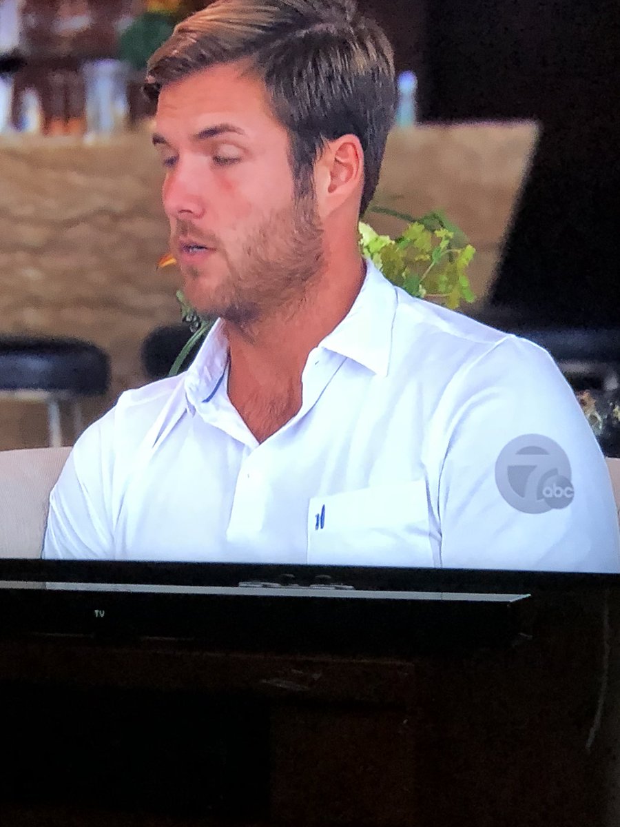 Buff_PatDad's tweet photo. @MKornheiser @johnnieO Getting some love on @BacheloretteABC from Jordan. Sorry for the bad screenshot. https://t.co/pk7BAlqXj0