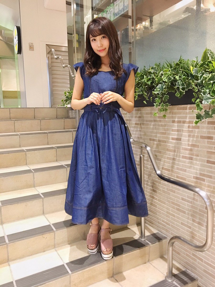 Dazzlinペリエ千葉店 A Twitter Onepiece ベルト付ダンガリーワンピース 7 900 Tax T Co g3nyzbin 肩フリルが可愛いポイント ウエストマークしてくれるので スッキリ見せてくれます Dazzlin Dazzlin千葉ペリエ店 デニムワンピース Dazzlinペリエ千葉店 A Twitter Onepiece ベルト付ダンガリーワンピース 7 900 Tax T Co g3nyzbin 肩フリルが可愛いポイント ウエストマークしてくれるので スッキリ見せてくれます Dazzlin Dazzlin千葉ペリエ店 デニムワンピース