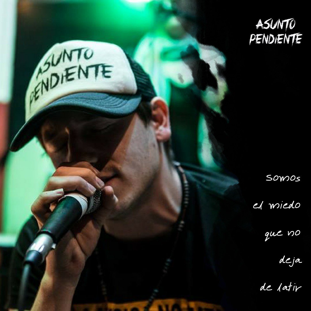 Les dejamos a Tomi Elusto con Reina de mis Errores! Nuestro nuevo Single que podes encontrar en Youtube y Spotify 💜