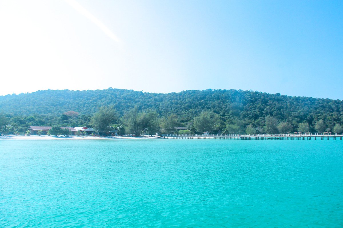 LinnaTC's tweet image. Koh Rong Samloem Island.