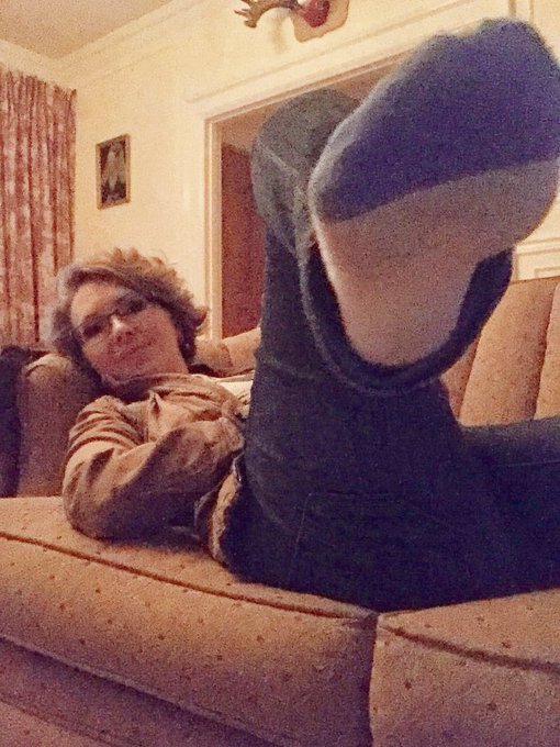 Sniff sniff:-) #Footfetish https://t.co/HAGVT9TF32<a href="/tag/footfetish"class="tags">#Footfetish</a>