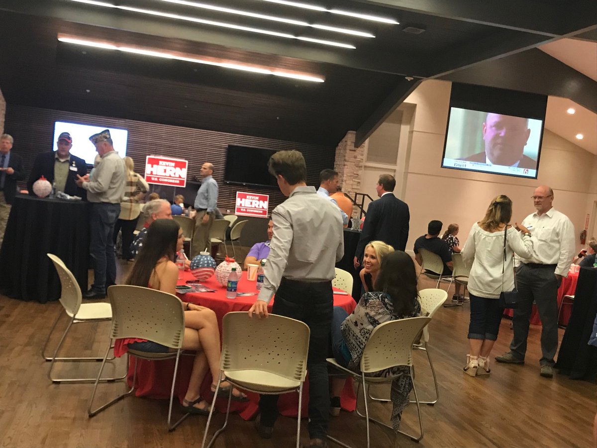 Kevin Hern watch party... Hern holding on to second place by a few hundred votes over Andy Coleman. About half precincts reporting. #OKelections #OKvotes