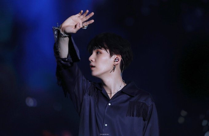 Portal Min Yoongi Hq Yoongi Durante O Lotte Family Concert C Nonsuga 슈가 Suga Bts T Co Gymtbwgrjo Twitter Portal Min Yoongi Hq Yoongi Durante O Lotte Family Concert C Nonsuga 슈가 Suga Bts T Co Gymtbwgrjo Twitter
