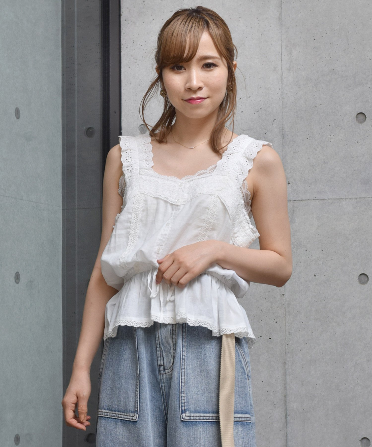 w closet ダブル バックレース ワイド プルオーバー 白 フリーサイズ w closet ダブル バックレース ワイド プルオーバー 白 フリーサイズ