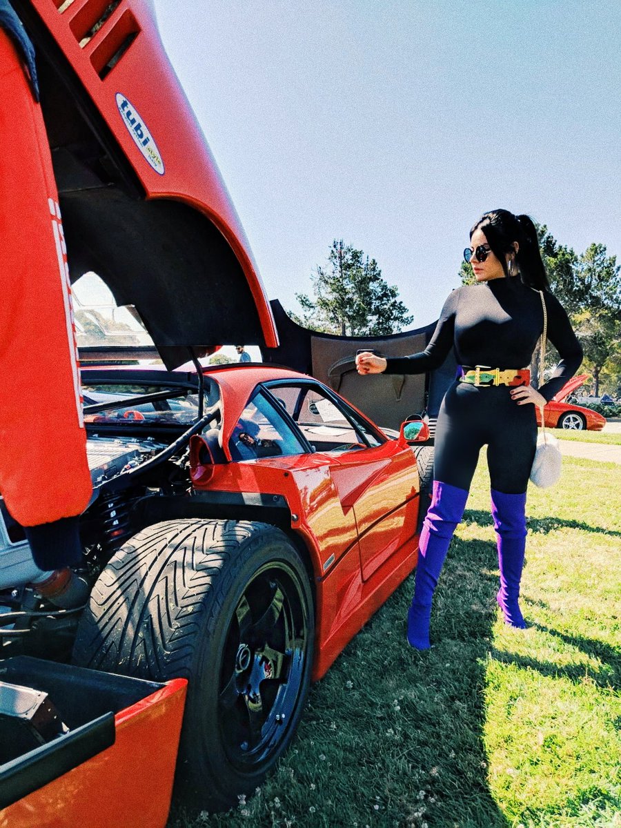 IvanaDelAguila's tweet photo. Rushi making me a little cooler.
#motosport #f40 #ferrari40 https://t.co/dvkW122mIV