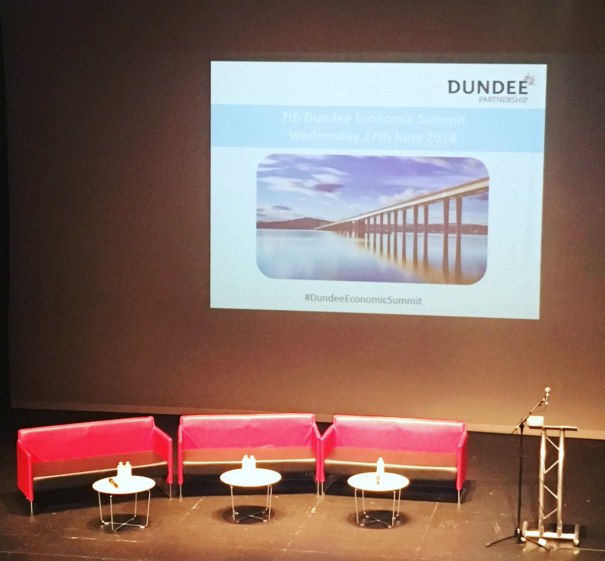 ScotsInk's tweet photo. #dundeeeconomicsummit #sunnydundee #gardyne #dundee #taycountry https://t.co/FVIRQNfJLv