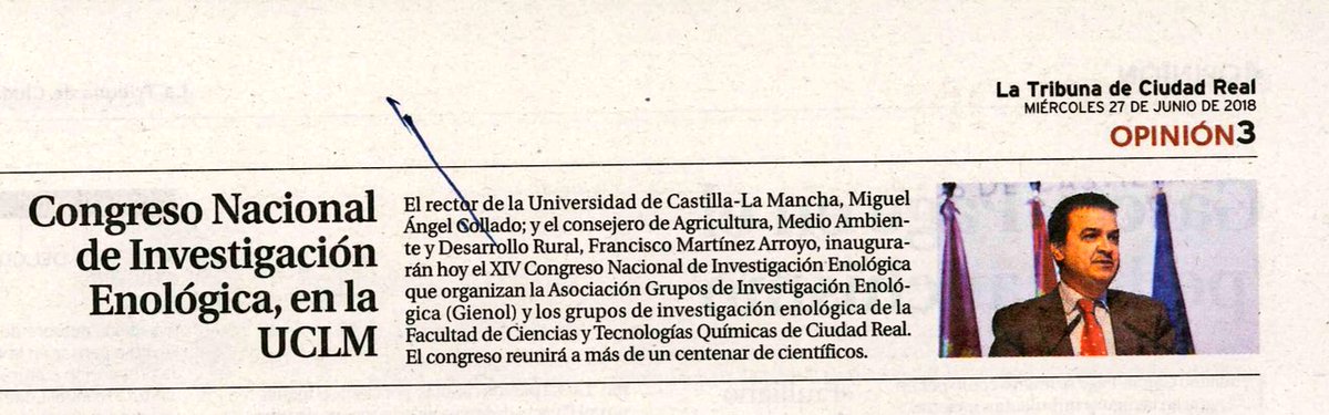 fmartinezarroyo's tweet photo. 🎓🍷Con los científicos de los grupos de investigación enológica de la Facultad de Ciencias y Tecnologías Químicas de #CiudadReal y #Gienol, vía @LaTribunaCR @dmurilloher 👩🏼🔬🍇🔝 https://t.co/0EWRO02fLD