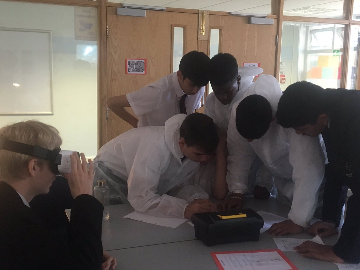 rastrick2020's tweet photo. What an amazing start to a Wednesday morning! Will our year 9 students be able to solve the clues and escape Rastrick's own breakout rooms!? 💣🔎 @RastrickHigh #escaperoom #clues #teamwork https://t.co/MwPmcIMEdW