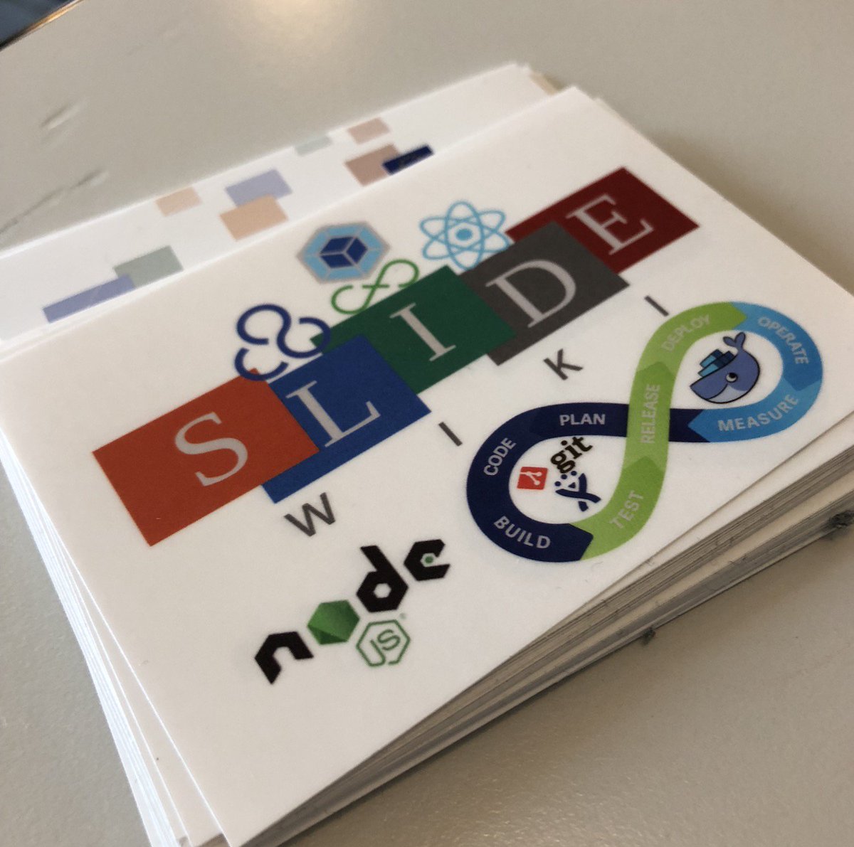 SlideWiki tweet media