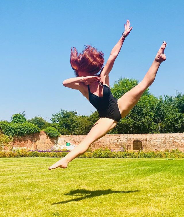 iamdabofficial's tweet photo. Fresh from performing on cruises all around the world! Victoria Matthews joining the D.A.B campaign! ❤️🖤 #dancersagainstbullying #dance #support #dab #dancetogetherstaytogether #antibullying https://t.co/wBiedgJUhZ