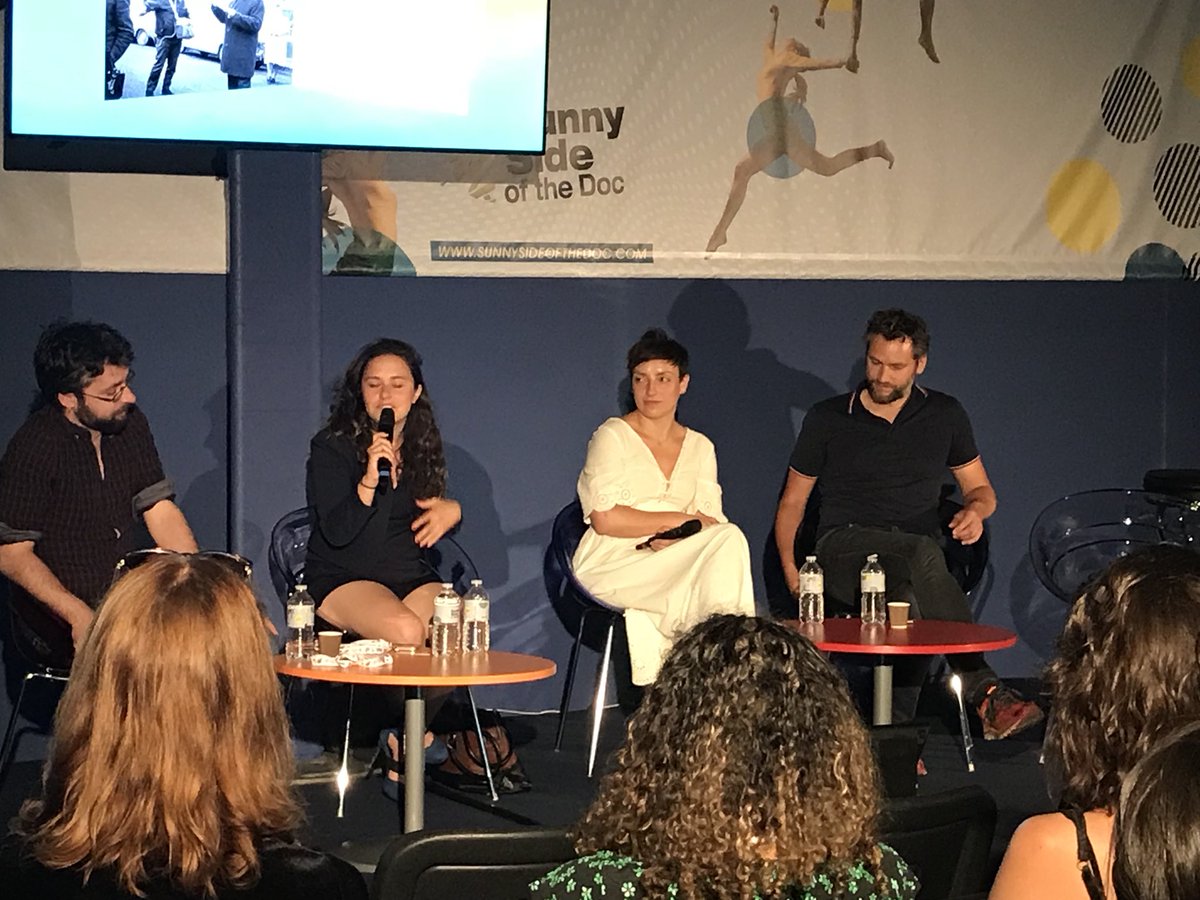 Ina_audiovisuel's tweet photo. @SwannPerisse, @philidou, @AudeGG &amp; @bolchegeek les lauréats de #INALAB2018 Au @SunnySideDoc #SSD18  pour une présentation de leur projet  à base d’#Archives #Innovations #creation https://t.co/333gMUs7pC