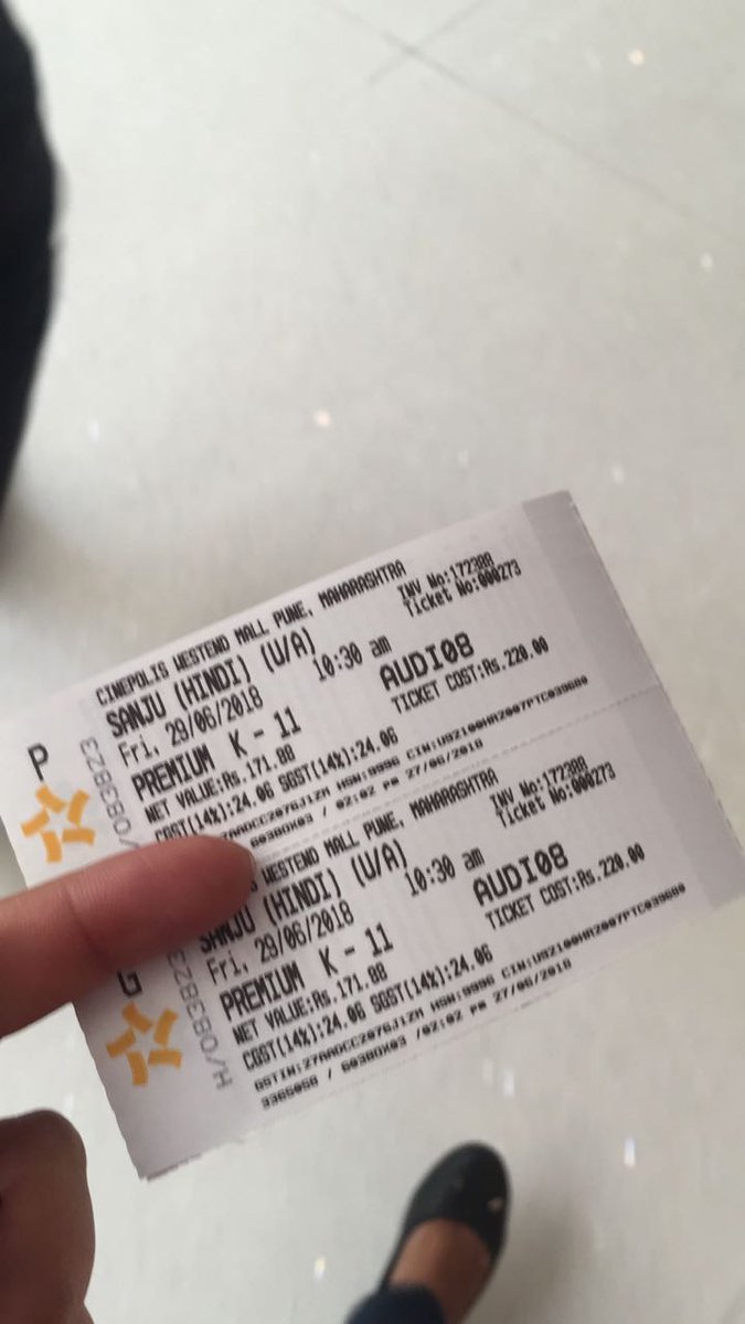 siddh_post's tweet photo. #Sanju advance booking
#lovebaba @duttsanjay https://t.co/44sufLixVn