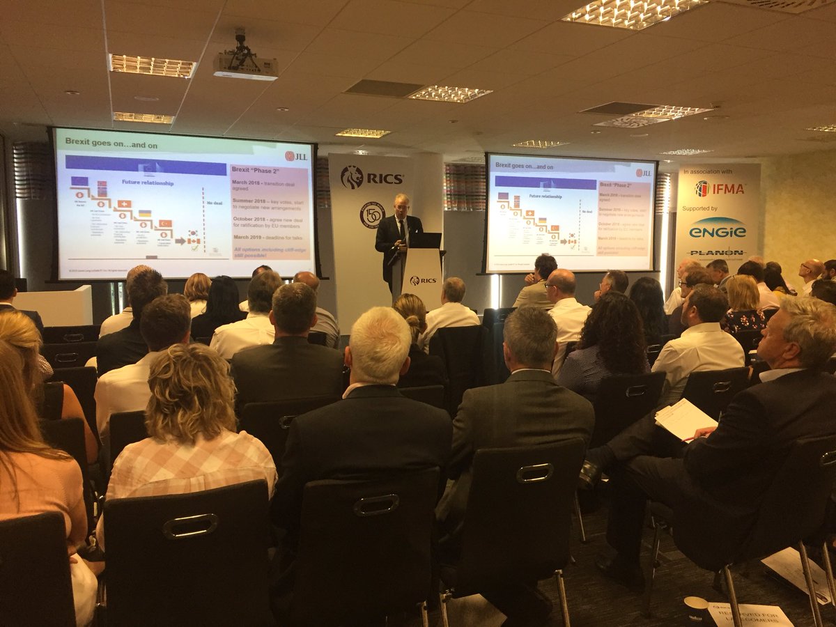 Rob_RICS's tweet photo. Full house at today’s @RICSnews Strategic FM conference. Looking forward to an exciting line up of speakers https://t.co/PWyXExLdZ3