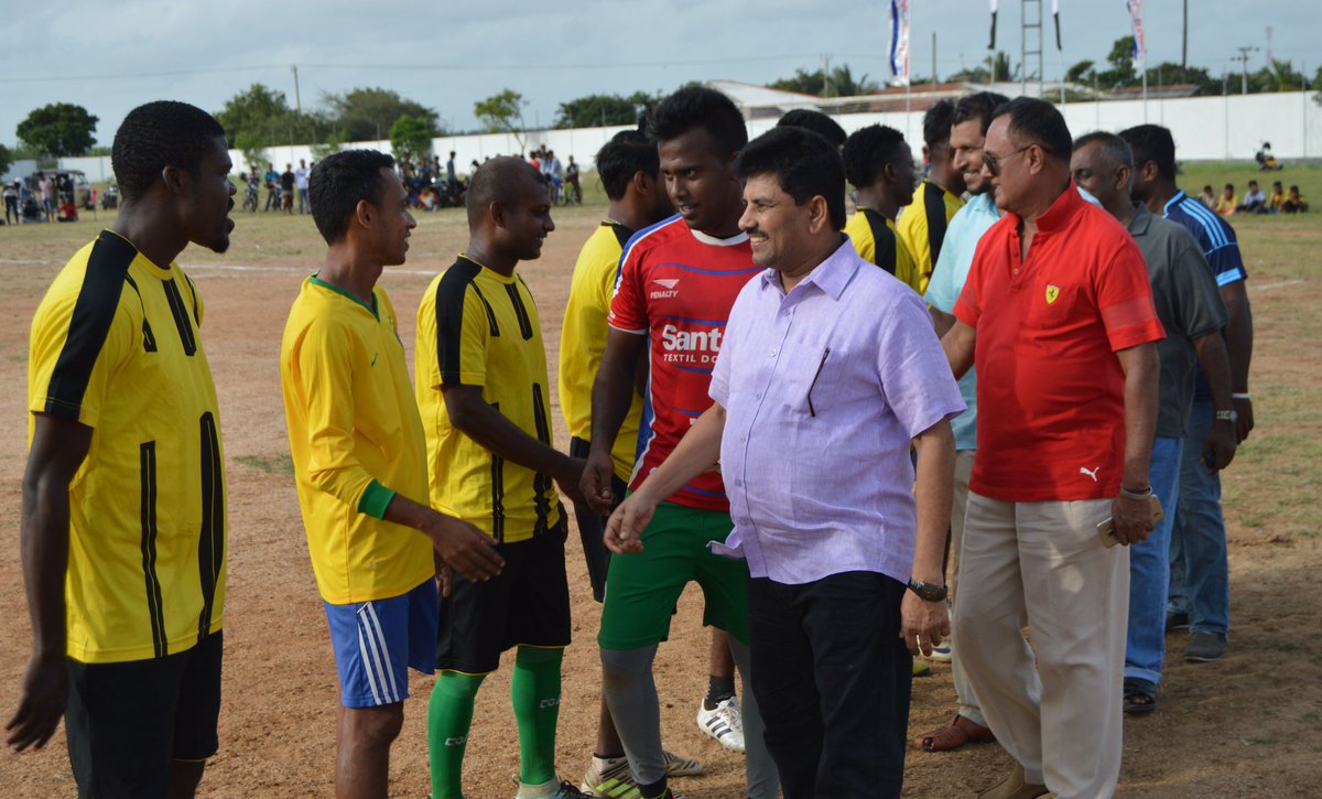 SabryRaheem's tweet photo. Continuous financial assistance for youth sports and Health &amp; Welbeing Initiatives since 2015
SPORTS DEVELOPMENT GRANT 2018 LKR, 100,000.00 granted  to Soccer sports Club to create more qualified and skilled players for achieving Excellence in Sports in Puttalam https://t.co/DMEpVwLXFg