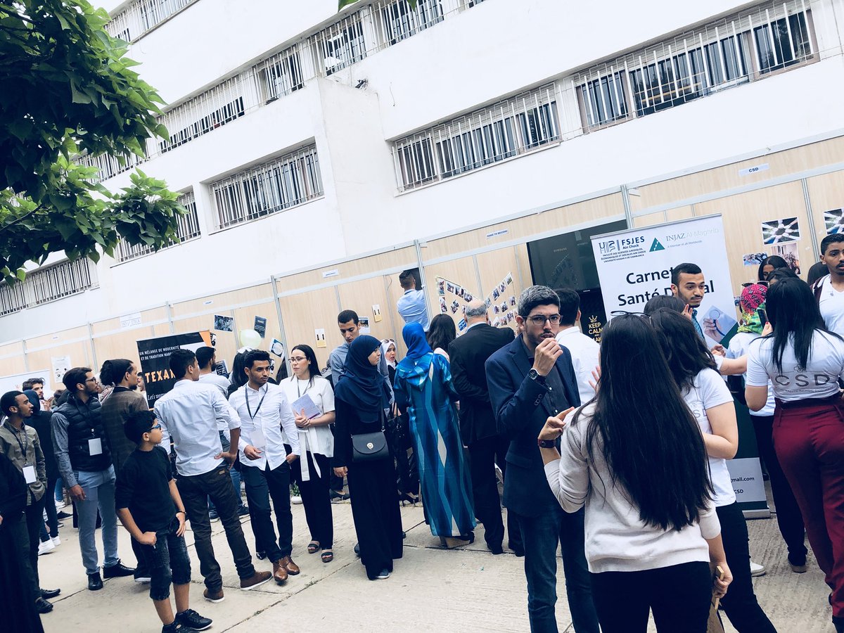 imenebc's tweet photo. Ravie de faire partie du jury de la compétition @INJAZ_MOROCCO de la meilleure #juniorEntreprise à l’université des sc. eco. de #Casablanca Des idées innovantes responsables et résolument digitales #caPromet ! Cc/ @emlyon_casa https://t.co/CaubiywWUS