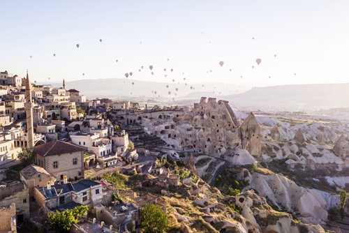 mimarizmcom's tweet photo. argos in Cappadocia 16. Venedik Mimarlık Bienali’nde >https://t.co/3WLxBbrYhE @argosCappadocia @ArgosKS @Asli_Ozbay #BiennaleArchitettura2018 #TimeSpaceExistence #palazzomora #argosincappadocia https://t.co/zsPy0okGr4