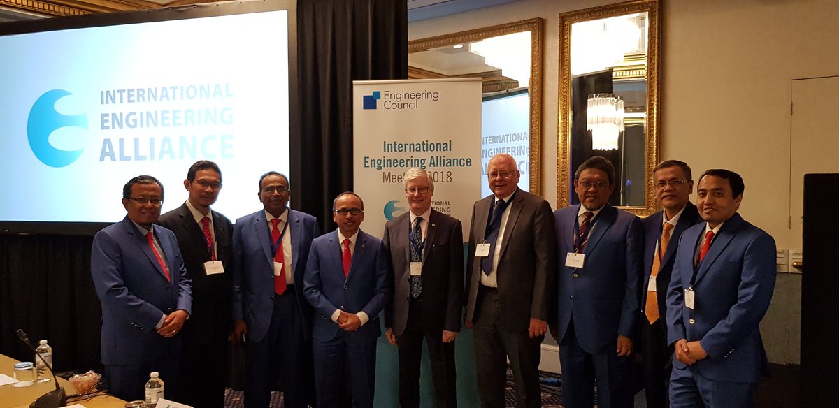RoslanMdTaha's tweet photo. Congratulations to @BEM_Engineers for being successful signatory to Sydney &amp; Dublin Accords, international mutual recognition agreements for Engineering TVET. Important benchmarks &amp; milestones for quality education in global arena for the nation  @chedetofficial @maszlee @n_izzah https://t.co/6ckP8laVCC