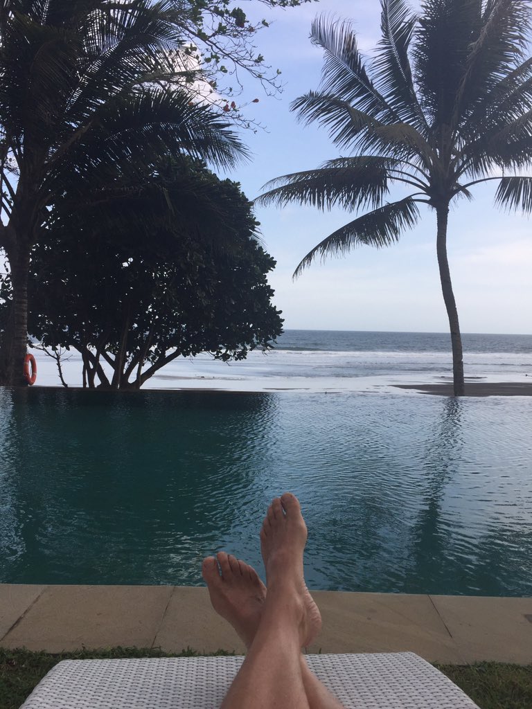 jimmybrammeier's tweet photo. @stanjboyd What gear do I need for this?🌴😂😂 https://t.co/FHrHpXsVMg