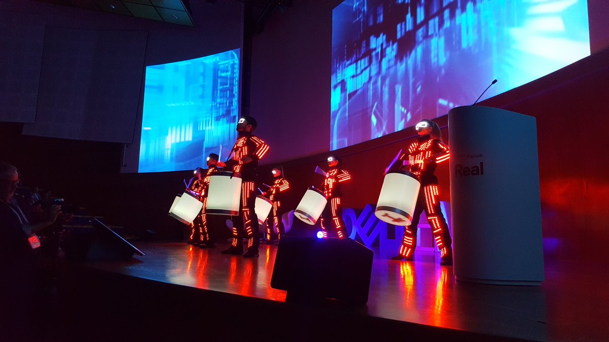 pedrofcm's tweet photo. #DellTechForum the show is on! #Lisboa #IWork4Dell https://t.co/zZYej9dAcC
