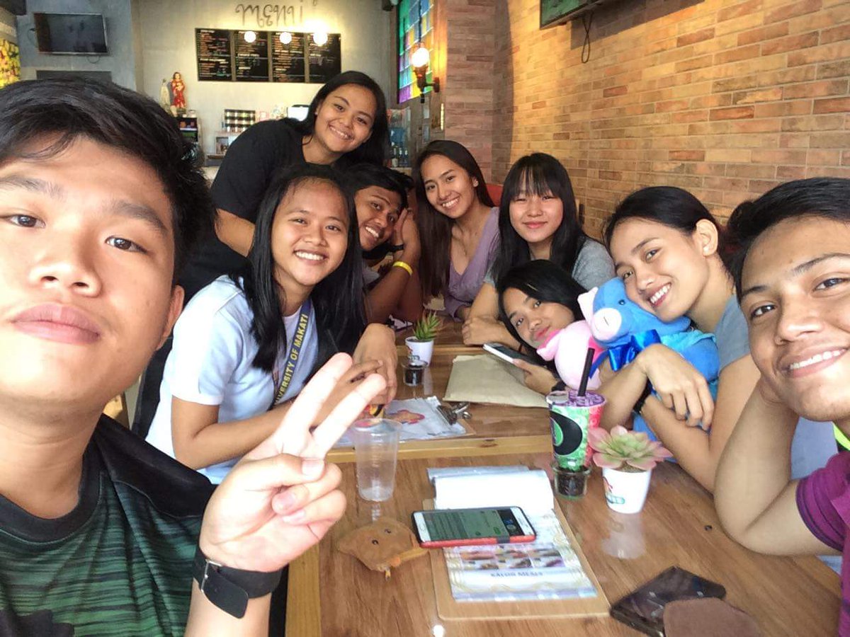 TracyArtajo's tweet image. Blockmates!!! 

#Edukados
#SocStud
#MgaSingersSaGuada