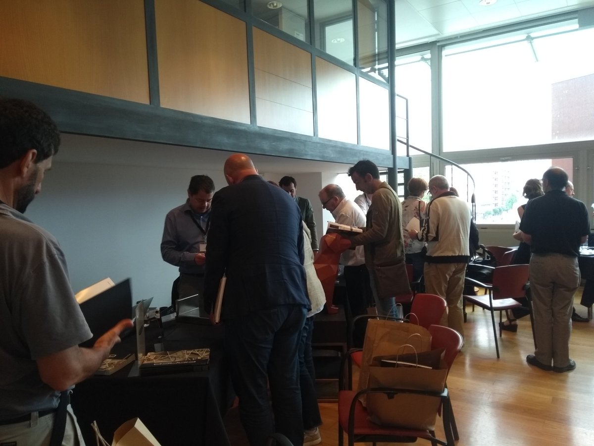 ClusterHabic's tweet photo. Evento 'Design to taste' #BasqueLiving en el Palacio Euskalduna de Bilbao @CiancoInox #equilan #Hanbel @LanMobel #MaderasUrkia #TalleresHernani #Zuhaizki https://t.co/vud9lvfLC6