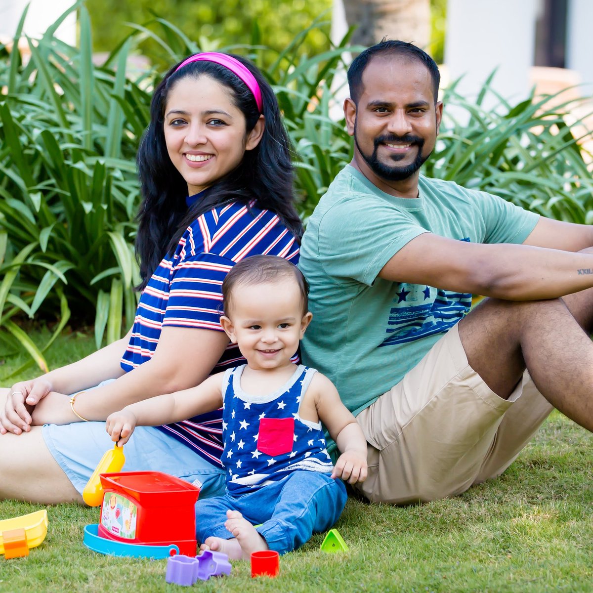 MomComIndia's tweet photo. To be in your children's memories tomorrow you have to be their lives today. We try to be there for Kabir as much as possible !!!
Guys today's video will be posted at 2pm instead of 10.30am, making this change to accommodate viewers time.
#momcomindia #youtubechannel #postingtime https://t.co/TNX6KZC477