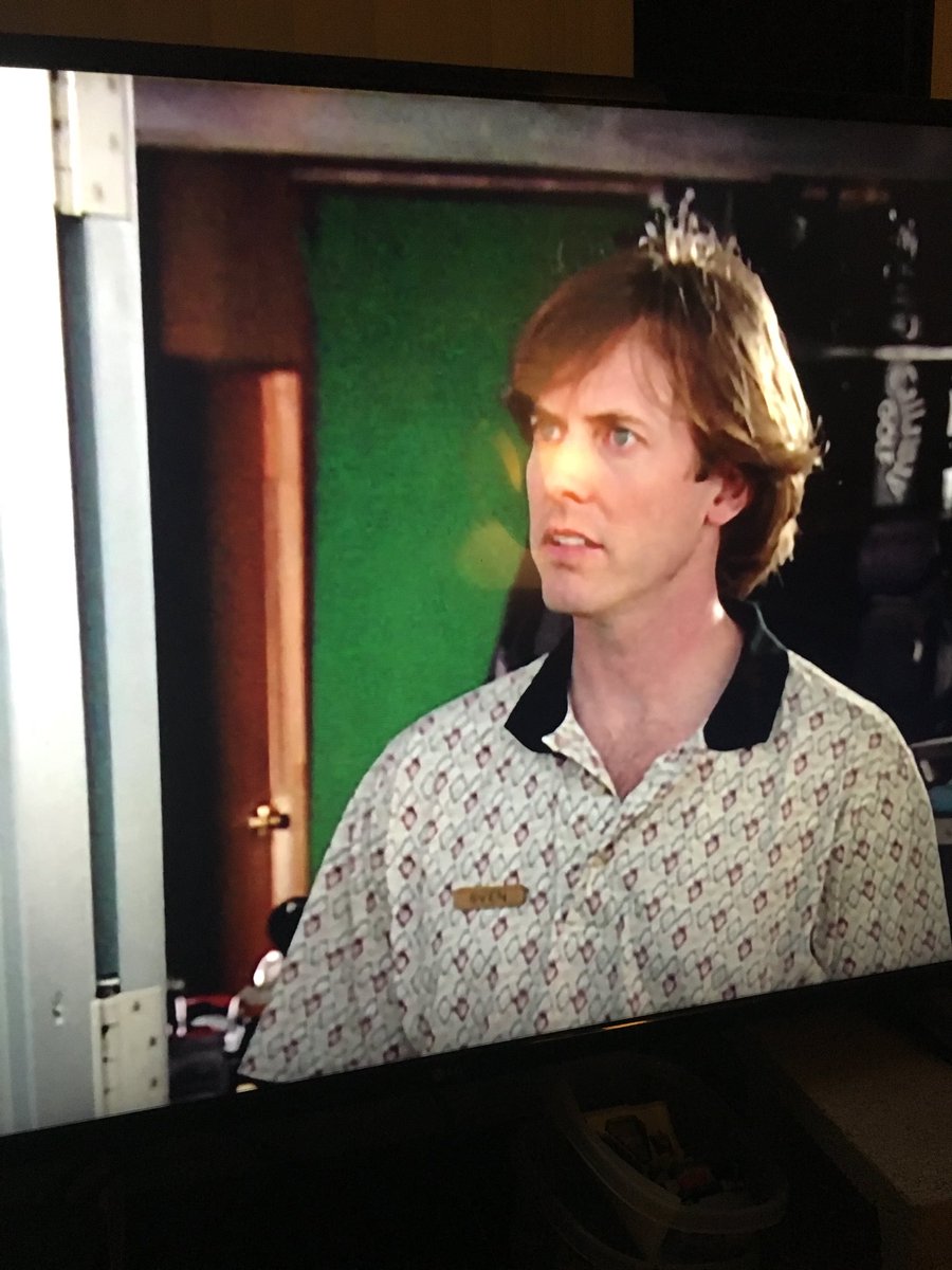 TJonesFilm's tweet photo. Rewatching one of the best tv shows of all time, #curbyourenthusiasm, and I had forgot my dudes @brokenlizard are representing with an @ErikStolhanske appearance. Great scene! #funpolice #rabbit #freakyreaky https://t.co/7KN5Woe0SY
