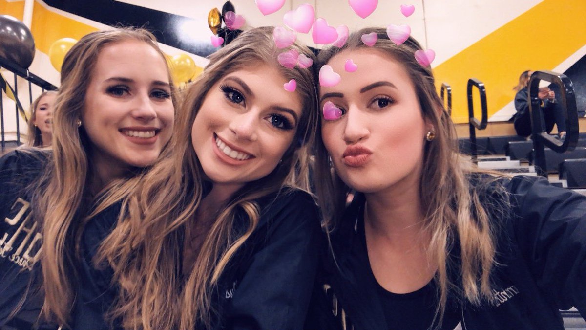 sammystarchick's tweet photo. Happy 16th gorgeous! I hope you’re birthday is everything you wanted it to be and more, you deserve the world and I’m so lucky to have you in my life, I love you!!🎉🎉💓💓 @elyseroter https://t.co/h43QPhPsG6