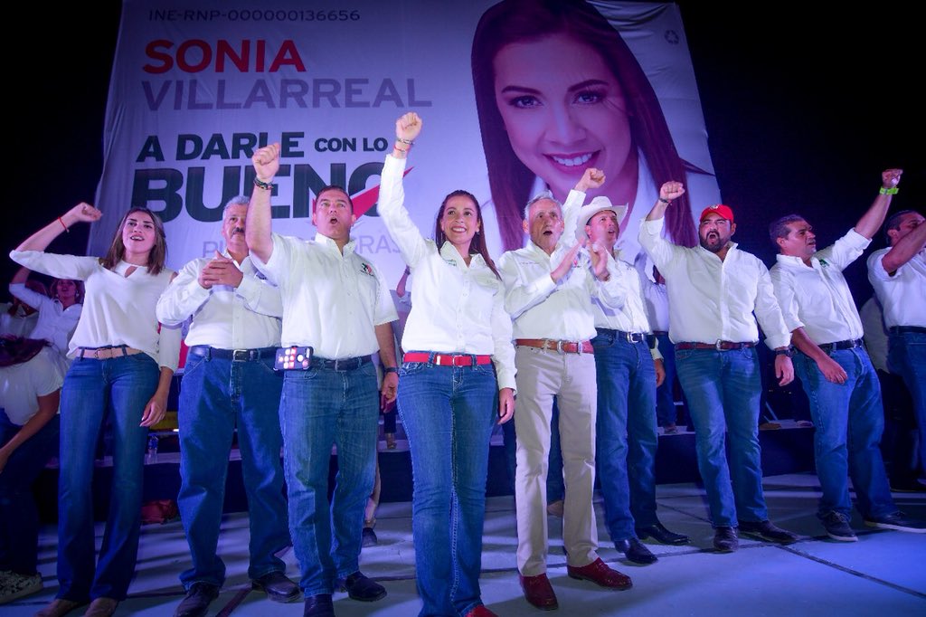 raulvela_e's tweet photo. En Piedras Negras demostramos la lealtad hacia nuestro partido @PRICoahuila Gran cierre de campaña  de @villarrealsonia @ChuyMarioFG Vamos a Ganar @rigofuentes @JoseAMeadeK @Veronica_mtz @1JosueValdes https://t.co/ioYKuOZ8ax