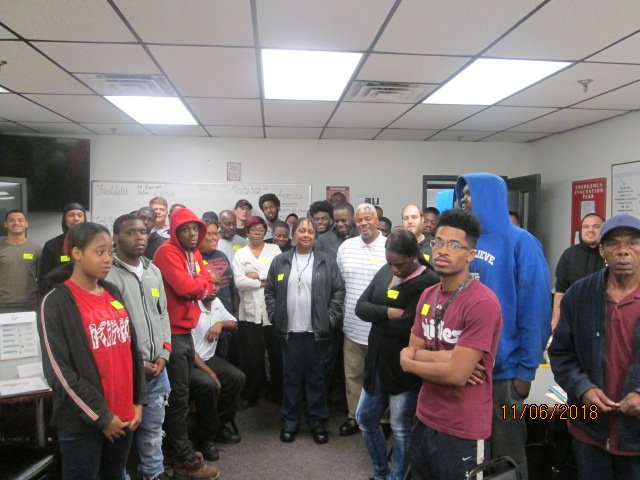 #PHLTeamsnaps <a href="/JohnEitel2/">John Eitel</a> <a href="/ChesapeakUPSers/">Chesapeake UPSers</a> <a href="/LindaO1229/">Linda</a> <a href="/LaurenCarroll44/">Lauren Carroll</a> <a href="/MatthewJHudson4/">Matthew J. Hudson</a> <a href="/NydiraW/">Nydira Wadley</a> <a href="/BobKee6/">Bob Kee</a> 
Welcome aboard to our newest UPS team members!