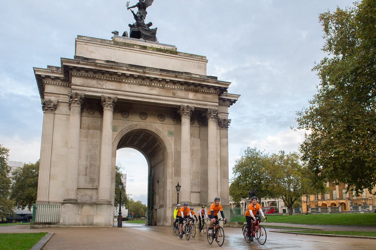 TrafalgarWay's tweet photo. T - 17 days until #TheWay2018 Wellington Arch is the start of the last 2k ride to the finish https://t.co/wkdxHuFMPt