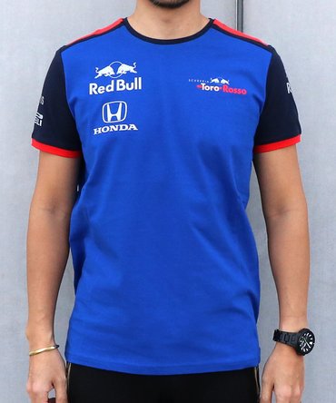 EURO_SPORTS's tweet photo. トロロッソ チームTシャツ発売中❗️
各サイズ揃ってる今がチャンスです😆
https://t.co/dgcgbtAAET
#F1 #f1jp #ToroRossoHonda
#gas10 #bn28
#ユーロスポーツ #メガウェブ https://t.co/pCCDa8E8xE