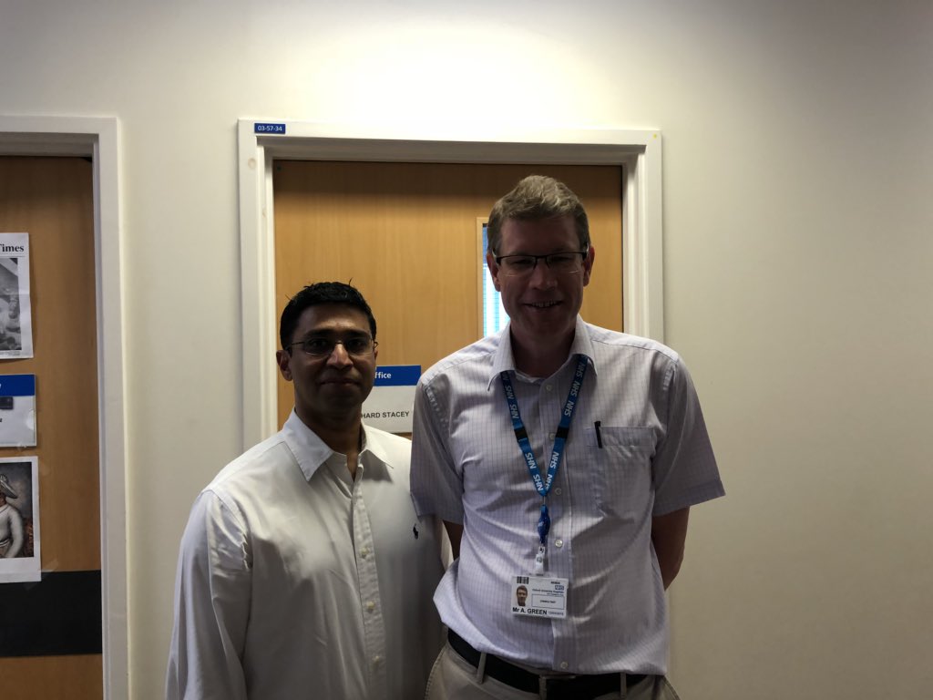 neuroaxis_melb's tweet photo. Excited to be setting up of a comprehensive functional neurosurgery service at the Royal Melbourne Hospital and offer DBS for pain .Very fruitful meeting at Oxford yesterday with Dr Alex Green.
#neuromodulation #DBS #DBSforpain #cancerpain #strokepain #theRMH https://t.co/3OJryBbUE0