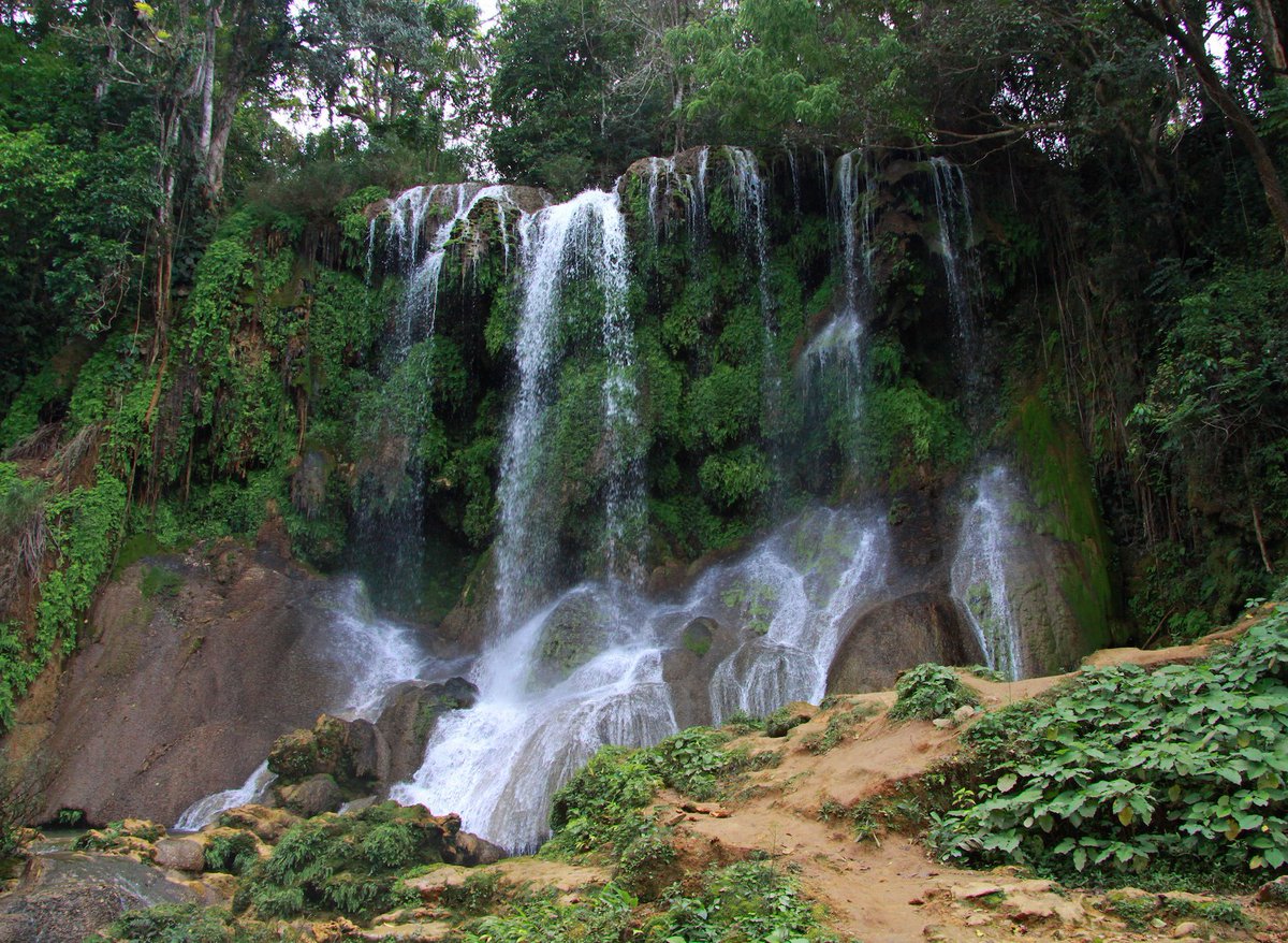ThinkHostel's tweet photo. Inspiring things to do and see In #Cuba π
.
π·#caribbean
.
#cubandreams #cubahavana #cubanparents #cubansalsapowerberlin #cubaricsi #CUBANPOWER #cubanborn #cubanshuffle #CUBALAHSENDIRI #cubacozinha #CubaGoodingJr #cubancigars #cubanlogic #cubabaseball #cubabar #cubanamericankids https://t.co/zPD5QtJlAL