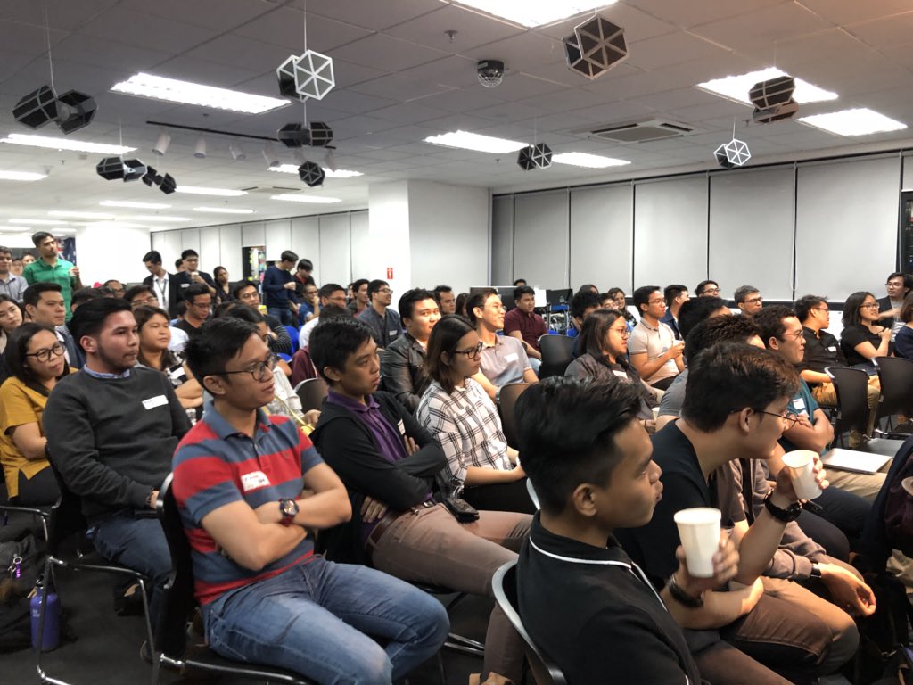 databeersmnl's tweet photo. From last night’s #DataBeers Manila meetup #3! Thanks so much, guys! We had so much fun!!! 🖤🍻 Thanks to @KatipunanCraft for the booze! You’re the best! 🙌🏻👏🏻 https://t.co/hT9T4UyFhZ