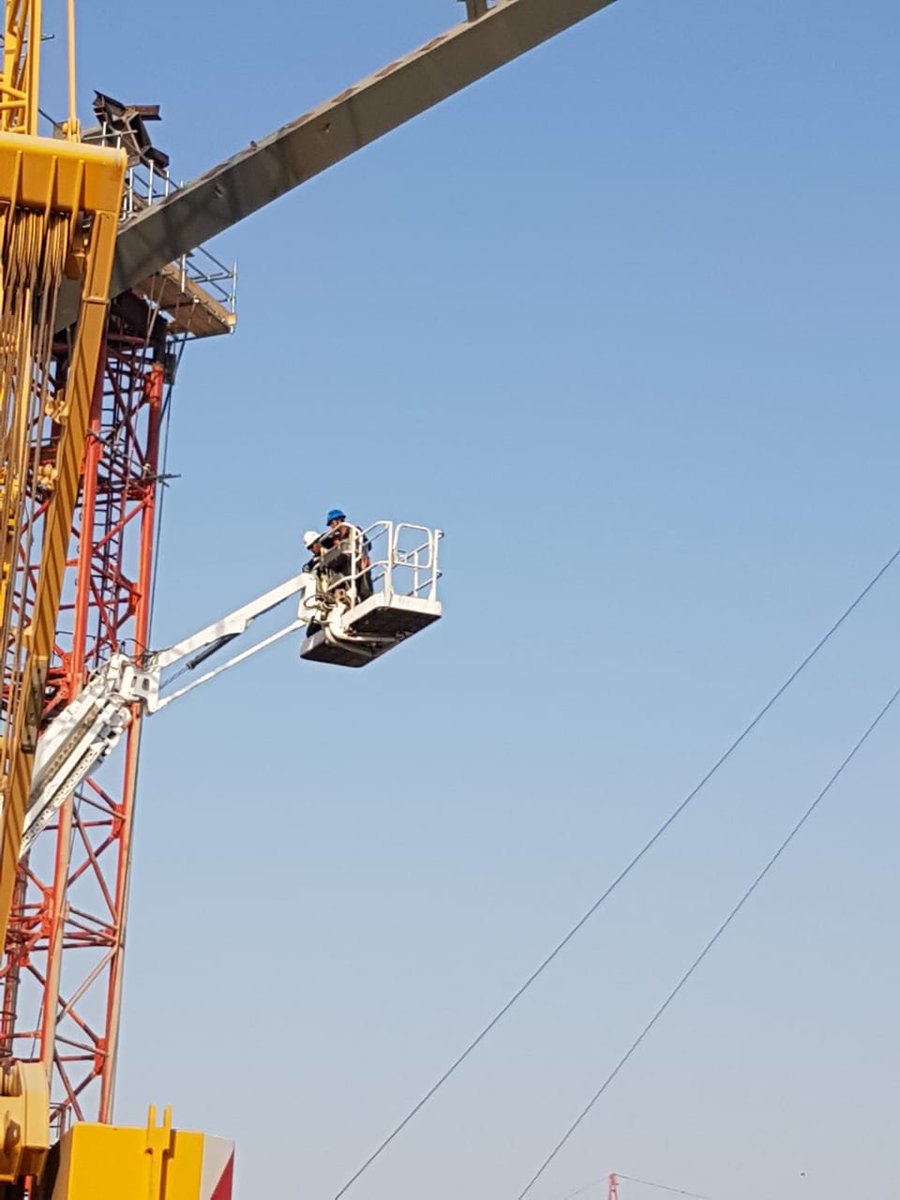 Studio52TLapse's tweet image. Installation of #timelapse #cameras for getting the accurate views for the #construction    #dxb #timelapsedxb #studio52timelapse #studio52 #videoproduction #UAE #dxb2020