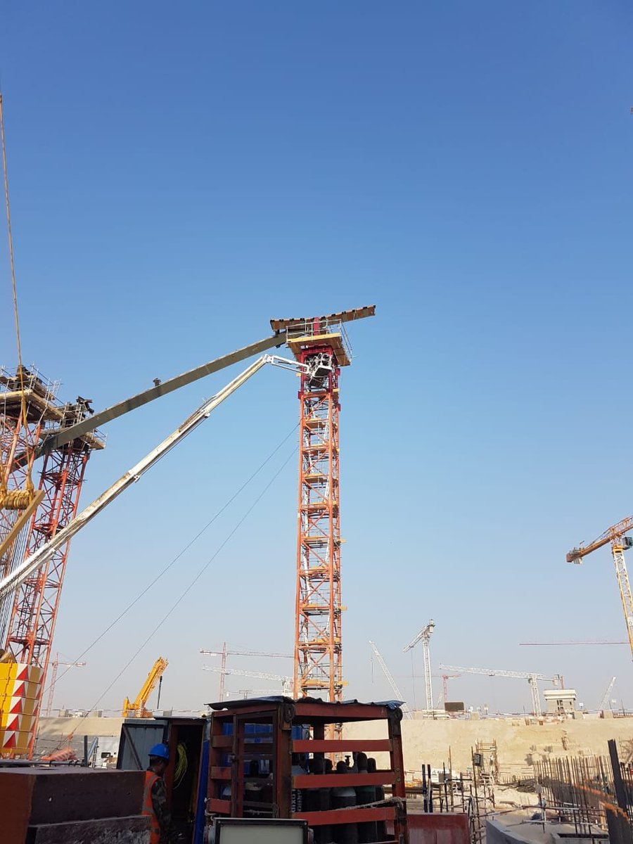 Studio52TLapse's tweet image. Installation of #timelapse #cameras for getting the accurate views for the #construction    #dxb #timelapsedxb #studio52timelapse #studio52 #videoproduction #UAE #dxb2020