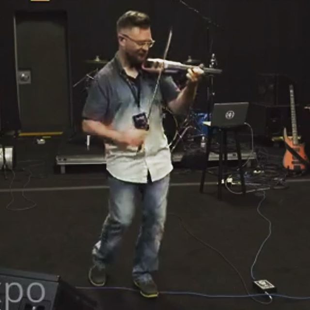 kcstyles's tweet photo. #nashville you never disappoint.  What an awesome afternoon. Thanks @artistrelations @think_ns... #kcstyles #analysispluscables #thinkns #artistrelations #soundcheckstudio https://t.co/FhyU6uheRa https://t.co/qiqC8sDvQn