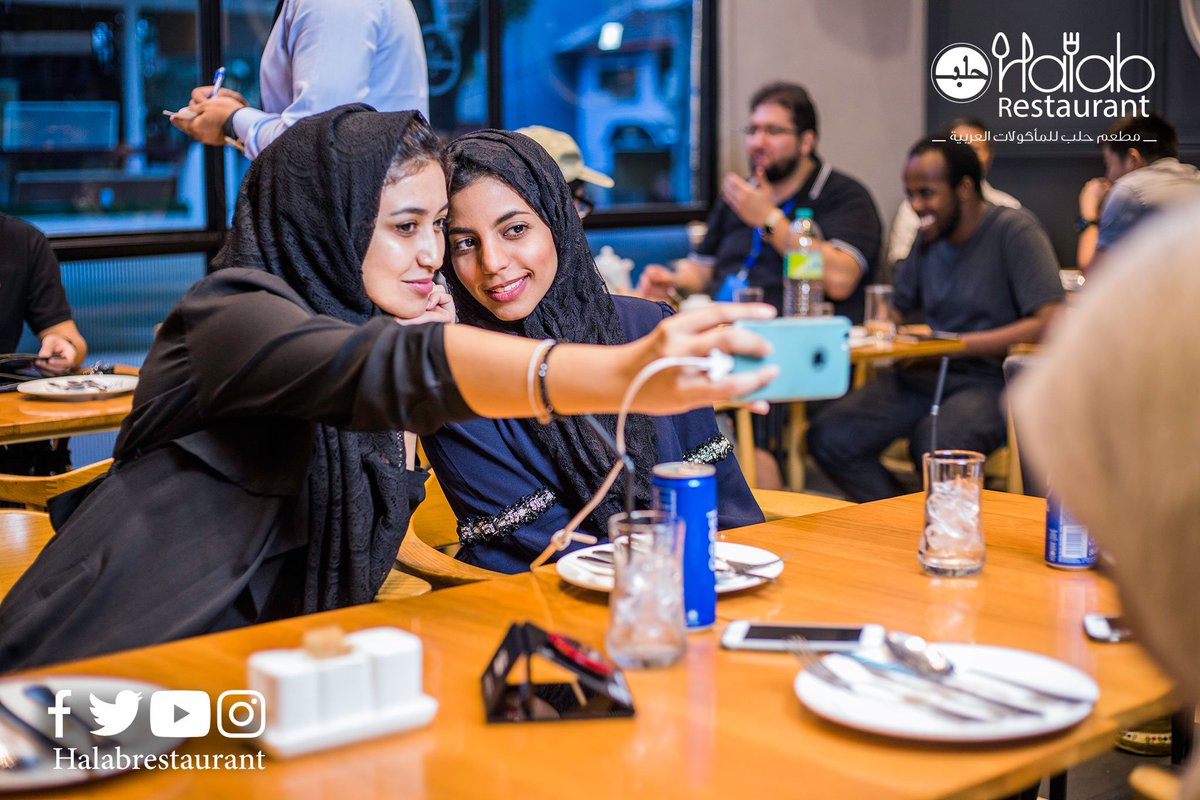 HalabKLI's tweet photo. At Halab Restaurant food is the ingredient that binds us together ππ
#Selfie #girls #halabRestaurant #Malaysia https://t.co/T6Dc0GDKRn