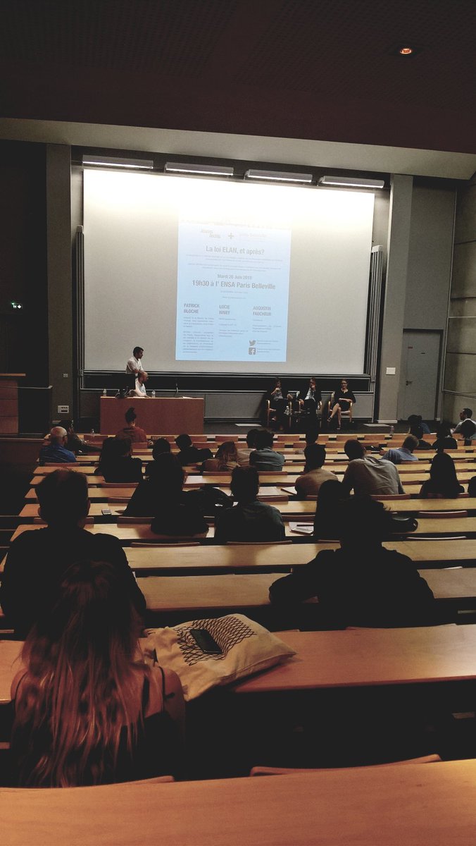 JeunesArchis's tweet photo. @JeunesArchis remercie toutes les personnes présentes hier soir et plus particulièrement @pbloche , Lucie Niney et @a_faucheur .
Les échanges furent riches et encourageants pour la suite ! À très bientôt 
#teamarchi #architecture #LoiELAN @Architectes_org @architectes_idf https://t.co/hgI6j7HoCs