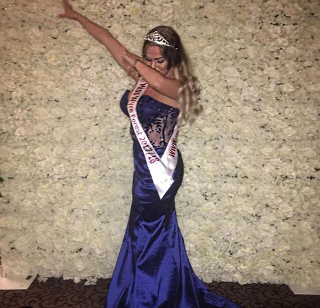 iamdabofficial's tweet photo. Miss Wyre Forest showing her love for the DAB movement!! Yasss gurl work it! ❤️🖤 @misswyreforest #dancersagainstbullying #support #missengland #missenglandnews #workit https://t.co/RfAkv1VaxP
