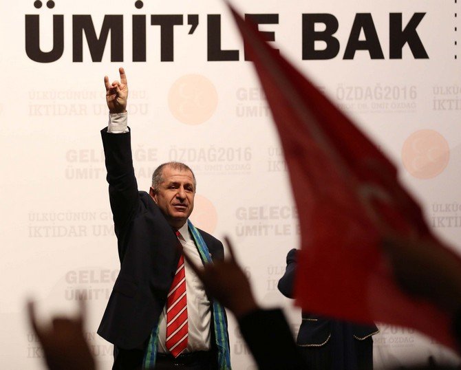 rahatparti's tweet photo. Prof. Dr. Ümit Özdağ Rahat Parti saflarından milletvekili seçilmiştir... Rahat yoldaşlarımıza hayırlı olsun, artık mecliste temsil ediliyoruz.

Biz de sizdeniz!
Biz de sizdeniz! https://t.co/lwPboGh8Lk