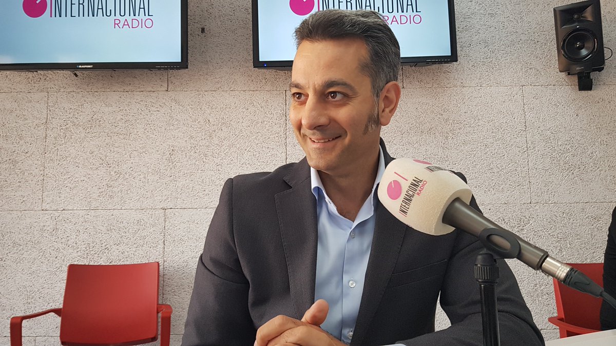 MayoresRadio's tweet photo. Nos visitó César Mayoral @LegalPlanning_ @RadioInt_Es  #PalabrasMayores @AloRibagorda  @Benclinic  @Maduralia  @MayoresUDP  @cea_ps @FAmigosMayores @Mayores_Hoy https://t.co/K4DBx1DtHi