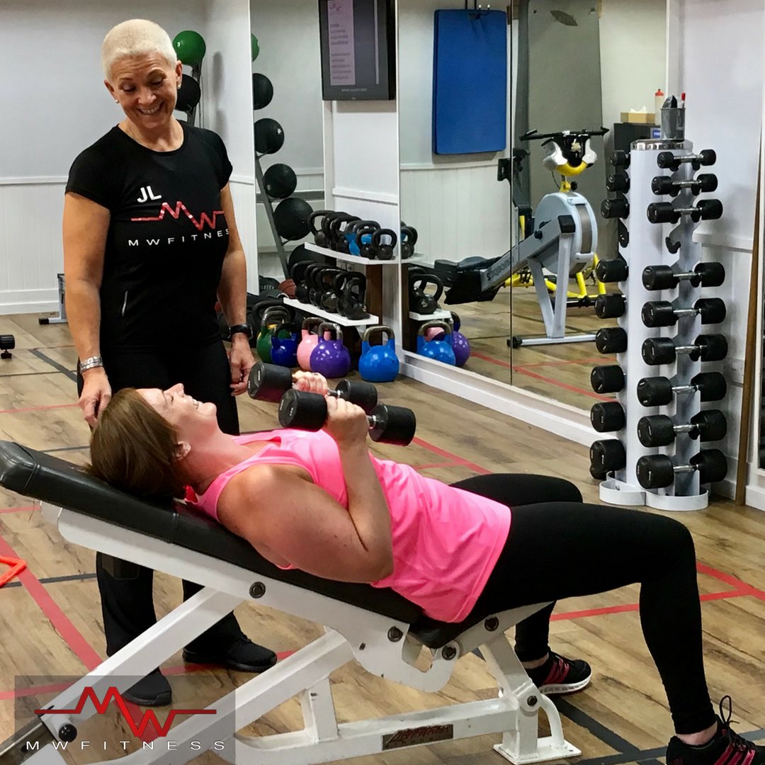 mwfitnessstudio's tweet photo. 📍W O R K O U T   W E D N E S D A Y📍💯🏋️‍♀️🥊 
📞01279 899836

#bishopstortford #mwfitness #fitness #workout #healthychoices #fitfam #fitnesstrainer #personalgoals #strength 💪🏻 #personaltrainer #youcandoit #starttoday #bishopsstortfordfitness #fitnessmotivation #M11 https://t.co/6k2ekBtfKO
