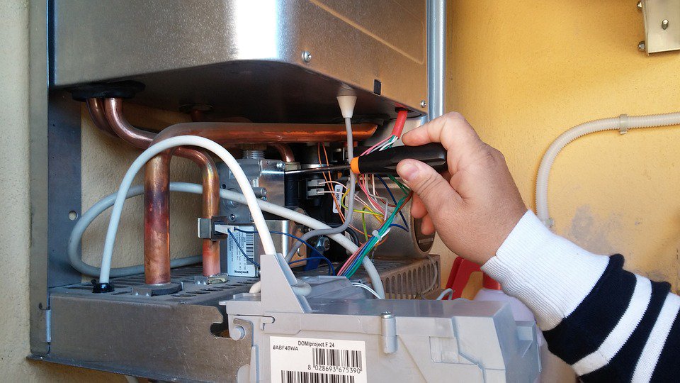 lemondelenergie's tweet photo. #Hydrogène : des piles à combustible bientôt testées pour chauffer des logements

#énergie #TransitionÉnergétique 

Cc @ademe @GRDF 

https://t.co/nVPDKIVD9H https://t.co/znNB3EVwWb