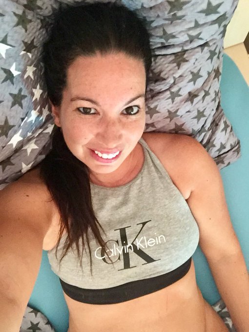 Hey meine S&uuml;&szlig;en, euch allen einen sch&ouml;nen Tag w&uuml;nsche ich euch   ☀️☀️☀️💦💦💦 < https://t.co/hVbn5tBNKD<a href="/tag/girl"class="tags"><span>#girl</span></a><a href="/tag/summer"class="tags"><span>#summer</span></a><a href="/tag/sexy"class="tags"><span>#sexy</span></a><a href="/tag/hot"class="tags"><span>#hot</span></a><a href="/tag/travel"class="tags"><span>#travel</span></a><a href="/tag/pool"class="tags"><span>#pool</span></a><a href="/tag/relaxing"class="tags"><span>#relaxing</span></a>