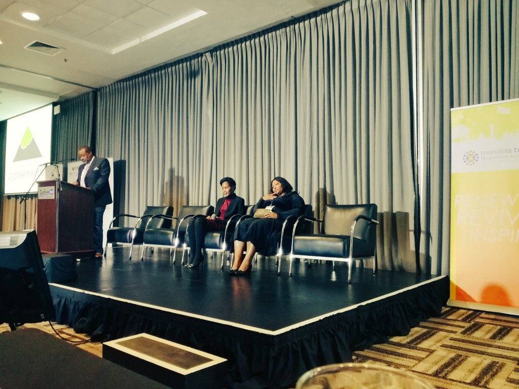 Nthusero's tweet photo. Inspired by @thabileoka and @nomkhitamona  ❤️❤️❤️

| #nmbleadership https://t.co/qiVmQCy2BV