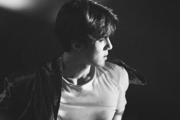 ratedsehunx's tweet photo. #SEHUN #EXO #세훈 https://t.co/XohS7Ormlx