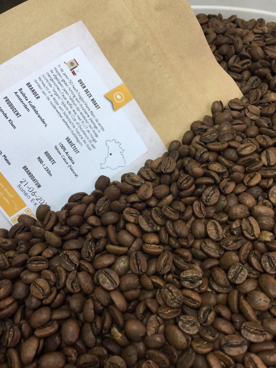 Zou toch fantastisch zijn als geuren gedeeld kunnen worden. Wat heerlijk fruitig ruikt de batch van Badeta koffiebranders. Voor de abonnees nog even wachten tot vrijdag om hem zelf te ruiken. 

#cliffhanger #teaser #koffieabonnement #roast